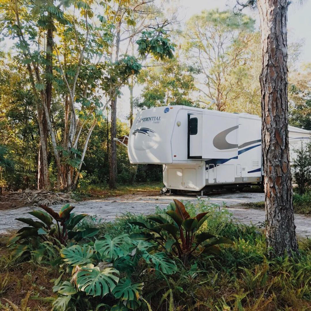 Holiday Rambler Presidential Suite 5th Wheel