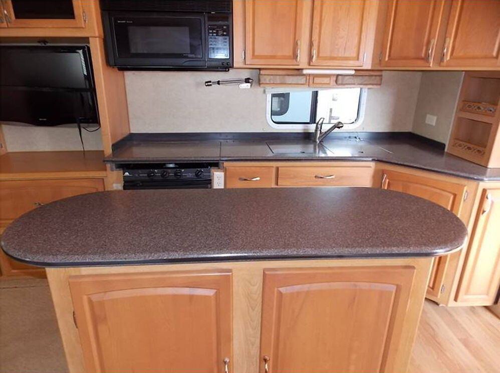 Renovated Holiday Rambler 5th Wheel by @cleverfoxmama
