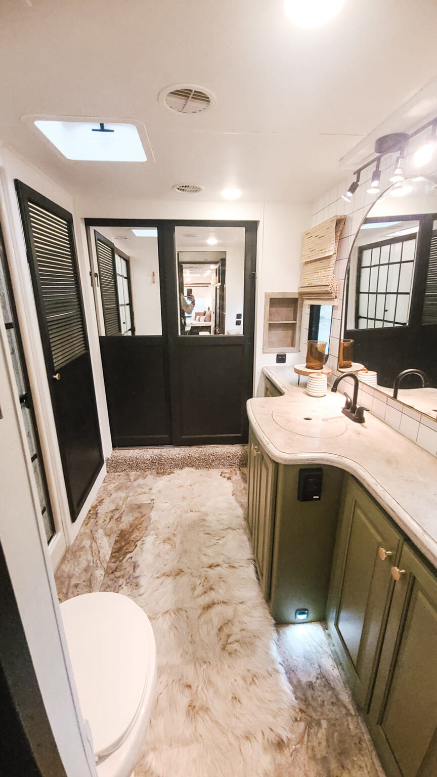 Remodeled Heartland Landmark with a modern traditional interior
