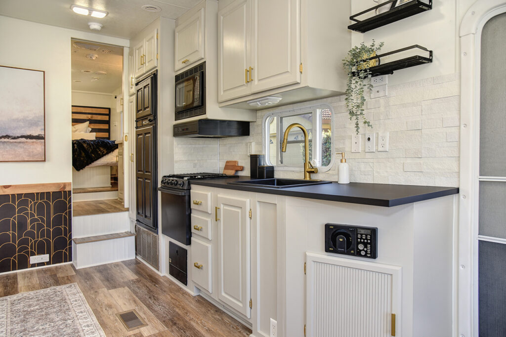 renovated Holiday Rambler Alumascape Kitchen