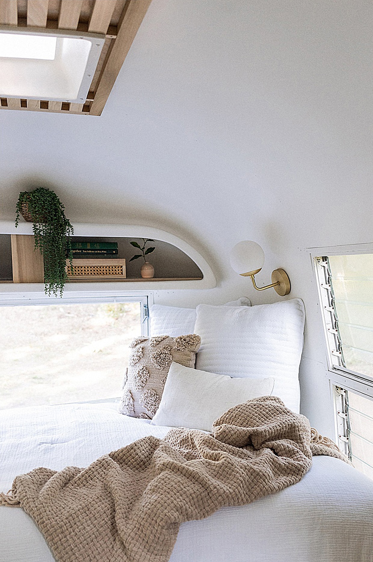 Airstream Overlander Renovation