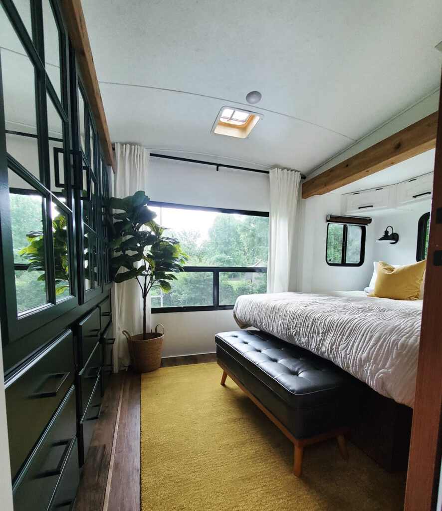 RV bedroom renovation